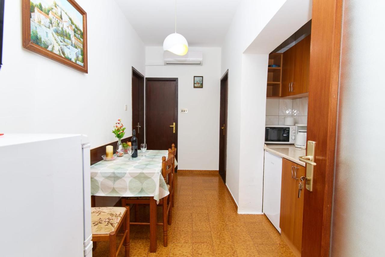 Apartments And Rooms With Parking Space Crikvenica - 19125 Exterior foto